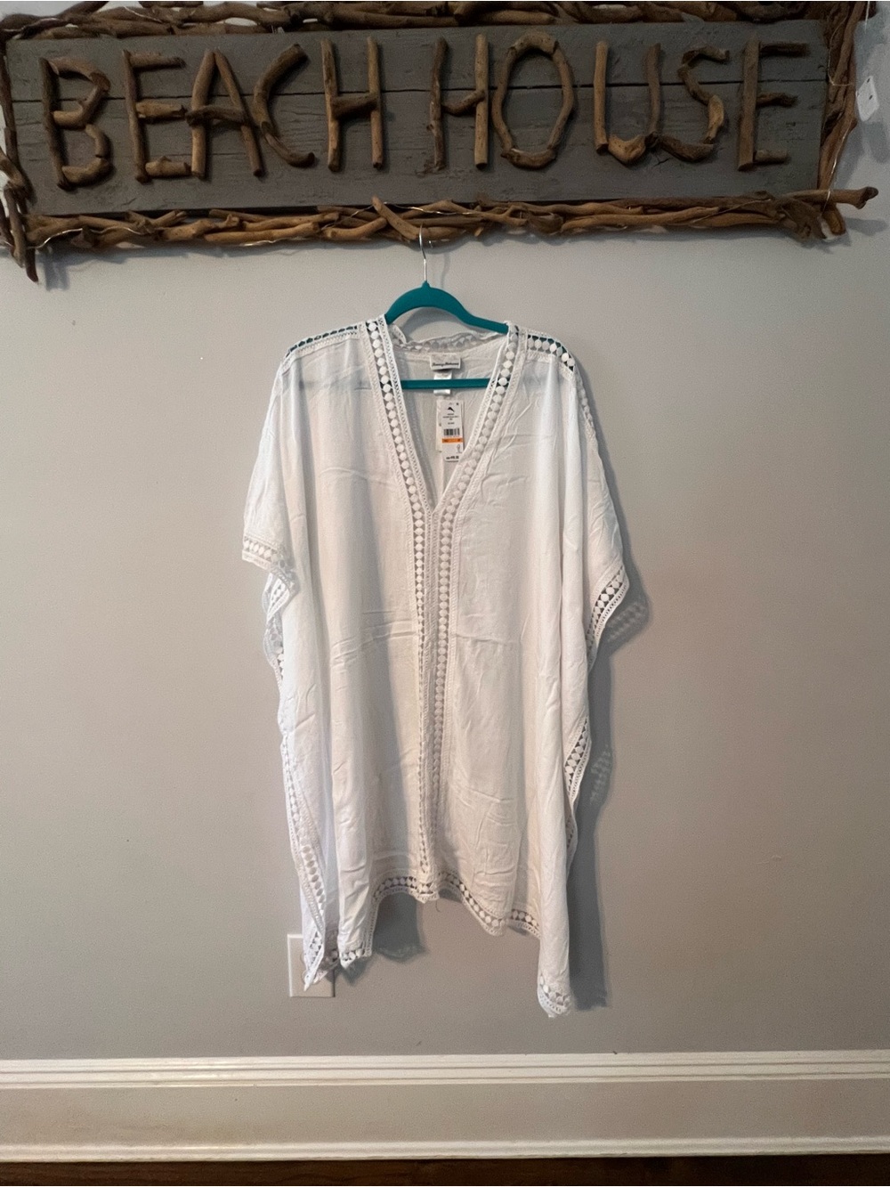 Tommy Bahama White Lace-Trim Tunic Swim Beach Coverup - Picture 2 of 10